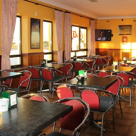 Hotell Avenida Iii Villadangos del Páramo