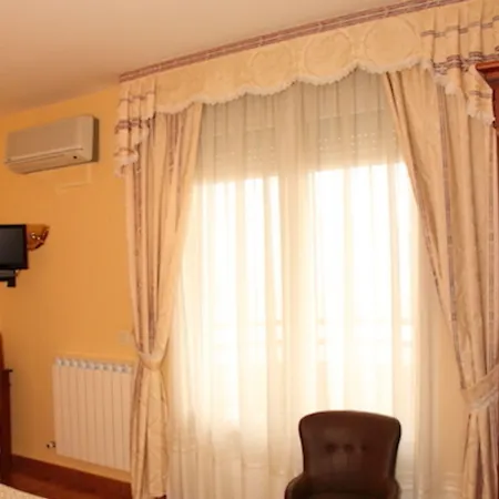 Avenida Iii Hotell Villadangos del Páramo