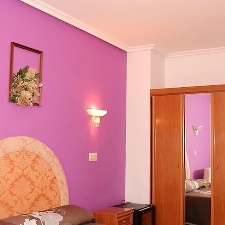 Hotell Avenida Iii Villadangos del Páramo