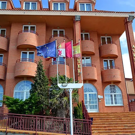 Avenida Iii 2* Villadangos del Paramo